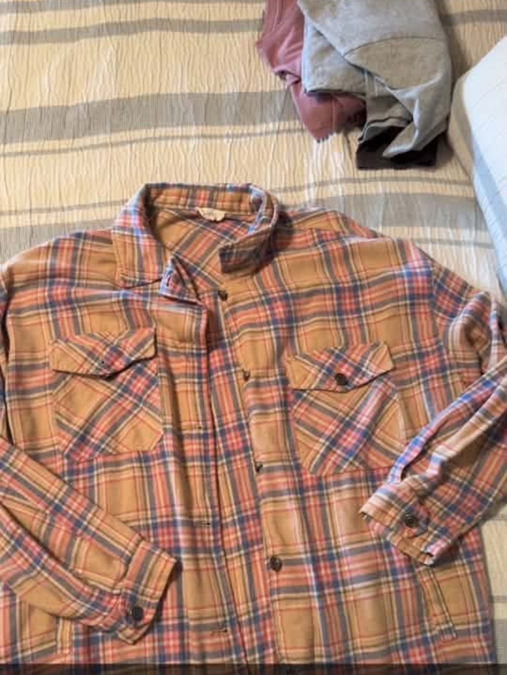 Womens Plaid Button-Up Jacket Coat - Tan & Blue